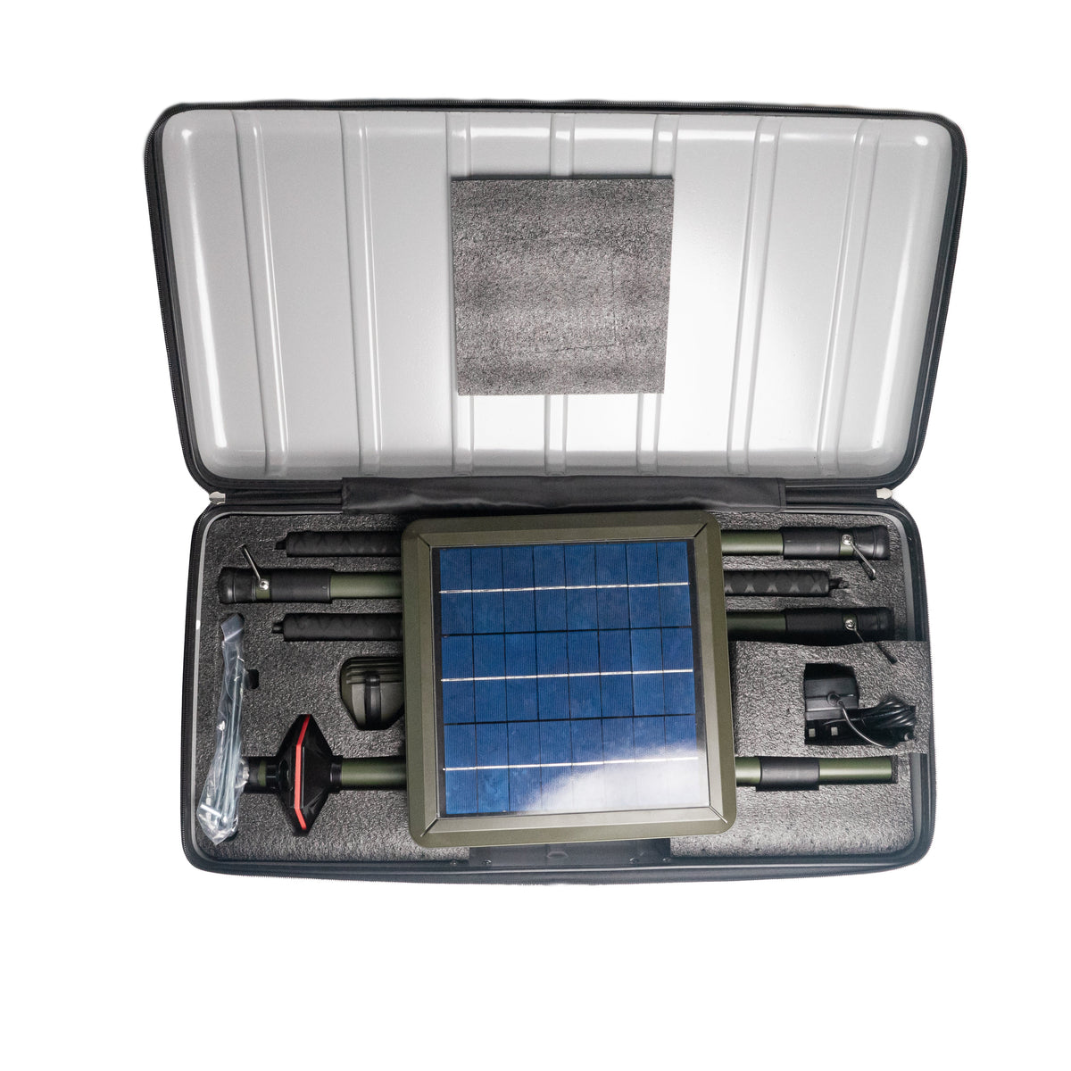 Crony CN-25 High Lumen Solar powered Battery outdoor fishing light Camping LED Light With 3x 5200 mAh Power Bank