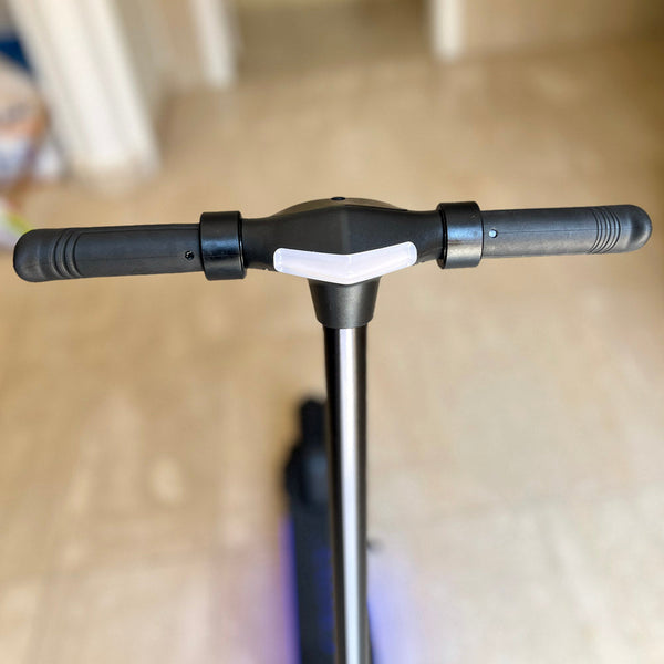 CRONY S32 Kids Foldable E-Scooter with LED Light Bar RGB Deck Lights & LED Display & E-Brake and E-Accelerator & Extended Footrest Supports Up to 100KG