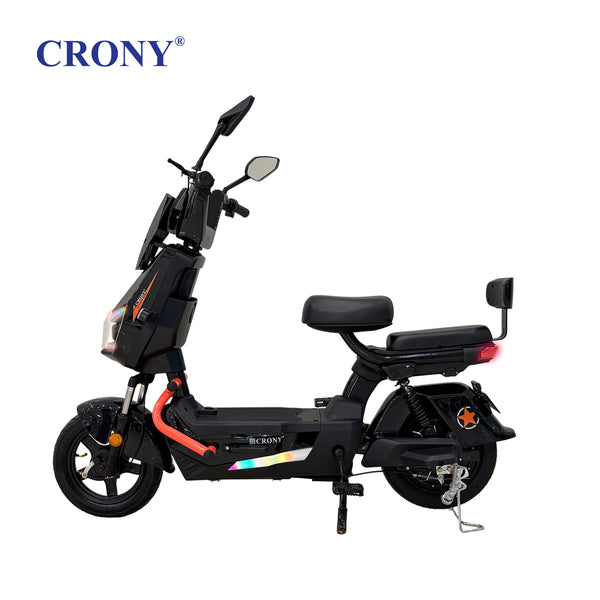 The CRONY W12 Great Wall Cannon is a practical and durable electric scooter designed for adult passenger transport. Powered by a 500W brushless motor