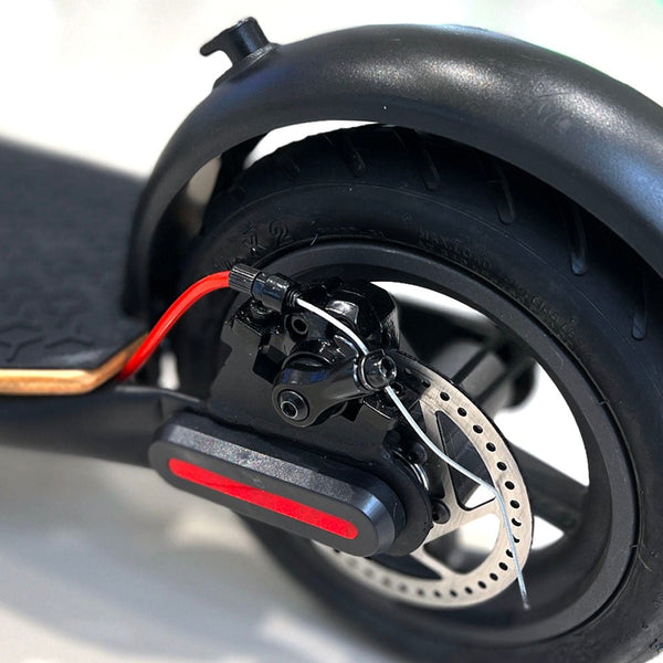 CRONY S9 E-Scoote with APP Fast Speed E-scooter 8.5 inch max speed 40 km/h With bluetooth audio with LED light USB interface electric scooter - Edragonmall.com