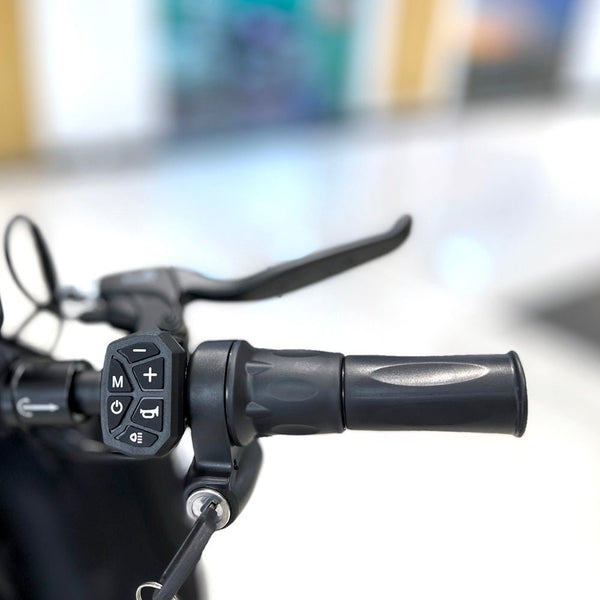 CRONY V18 Dual drive 2400W 48V 18A+BT E-Scooter Max Speed 60km/h With bluetooth audio with speakers Electric scooter - Edragonmall.com