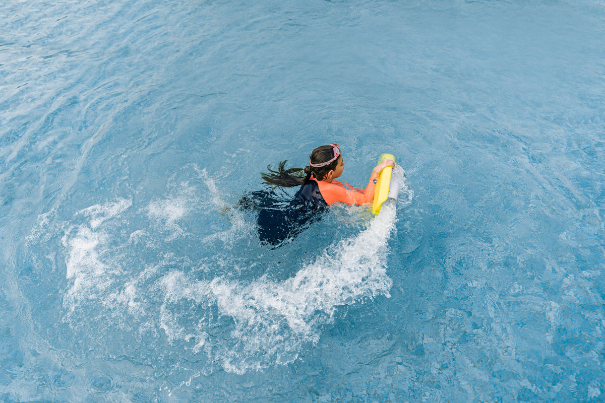 CRONY EL-KB-01 Electric float board Water Swimming Pool Toys Foam Floating training aid exercise equipment board Electric Diving Under Water Sea Scooter