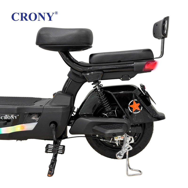 The CRONY W12 Great Wall Cannon is a practical and durable electric scooter designed for adult passenger transport. Powered by a 500W brushless motor