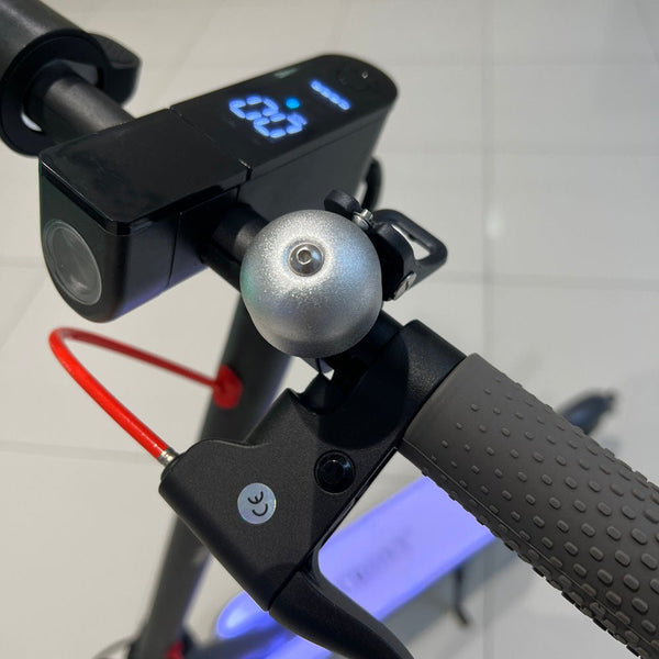 CRONY  XM M365 Scooter APP with 7 colors LED with APP Aluminium Alloy Folded 8 Inch tires